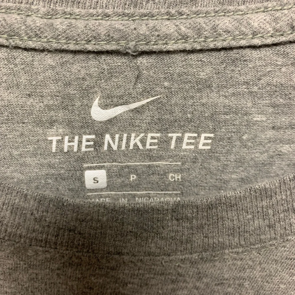 Men’s Small Nike T Shirt